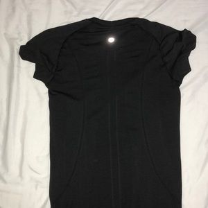 Black lulu shirt